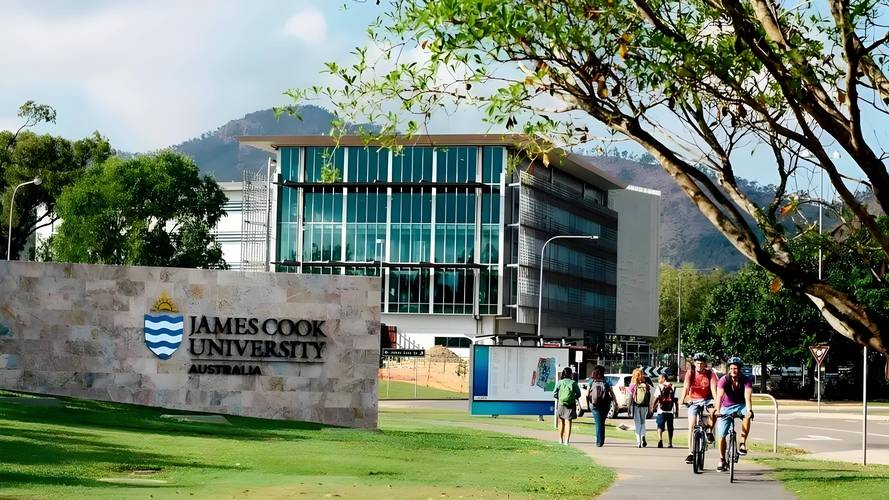 新加坡詹姆斯库克大学怎么样