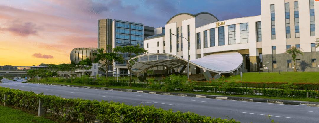 伦敦政经新加坡校区評價