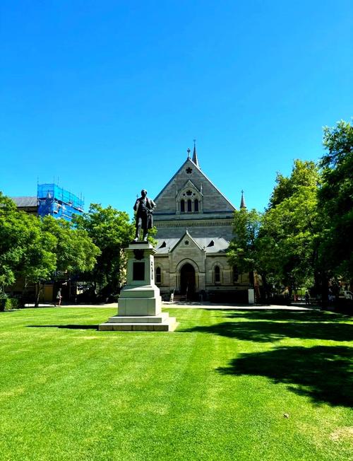 阿德莱德 新加坡 大学