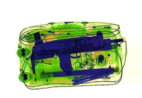 澳洲 机场 安检 盗版