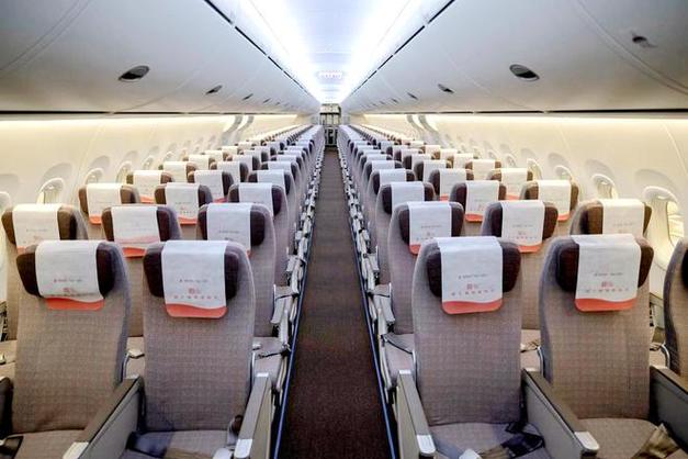 中国飞新加坡去哪里接机