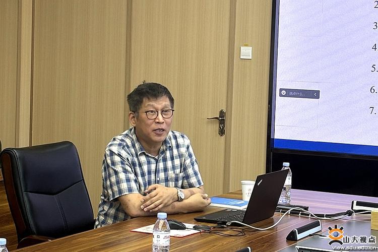 余俊教授新加坡管理大学