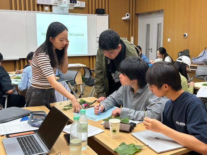 新加坡大学商业分析课程